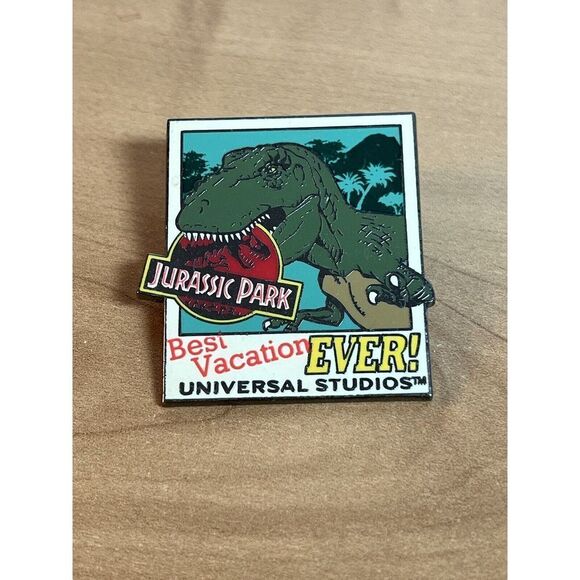 Universal Studios Jurassic Park Best Vacation Ever! Tyrannosaurus Rex Pin - Picture 1 of 5